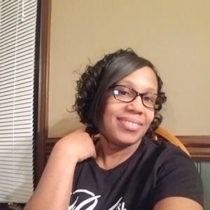 Meet your Posher, Stefani